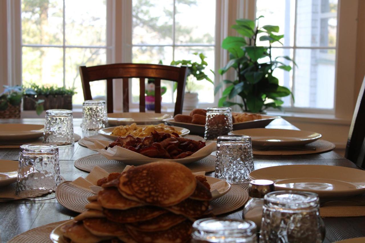 The Hillside B&B. Home W/ Breakfast Service! Wisconsin Dells Kültér fotó